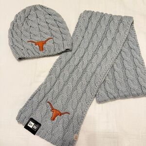Texas Longhorns Gray Cable Knit Beanie and Scarf Set